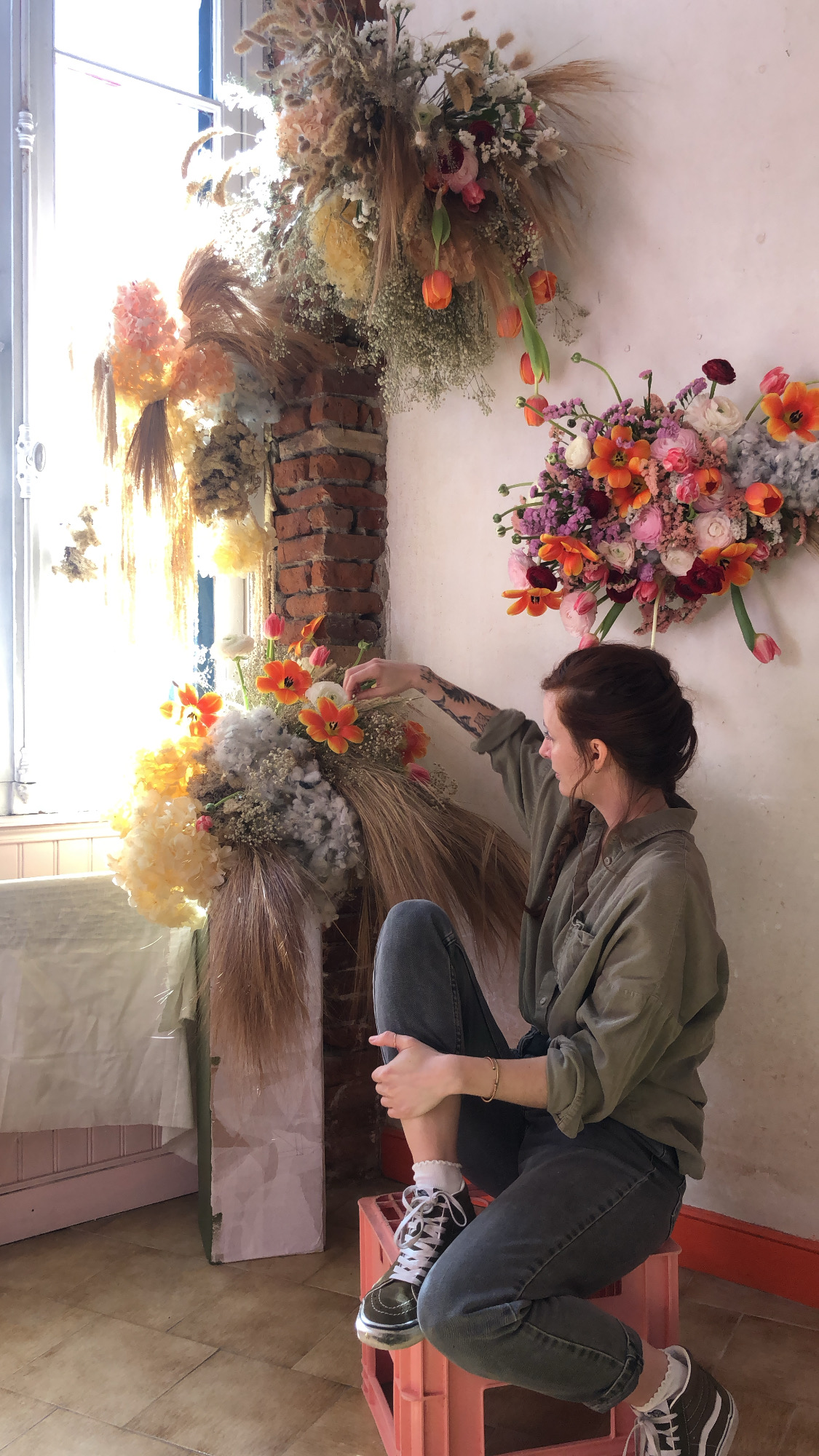 atelier de fleurs séchées toulouse art floral créatif fait main apprendre bouquet couronne peigne