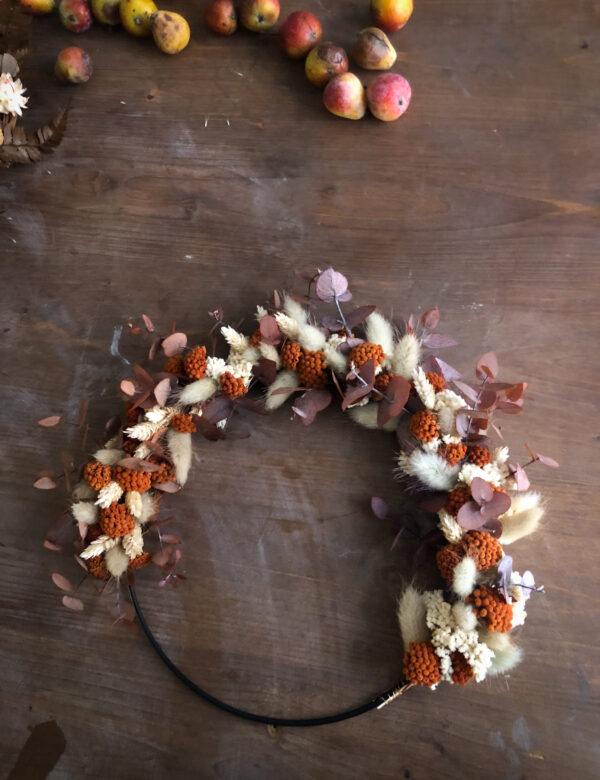 couronne de fleurs séchées décoration murale hiver avent noël idée cadeau toulouse fleuriste