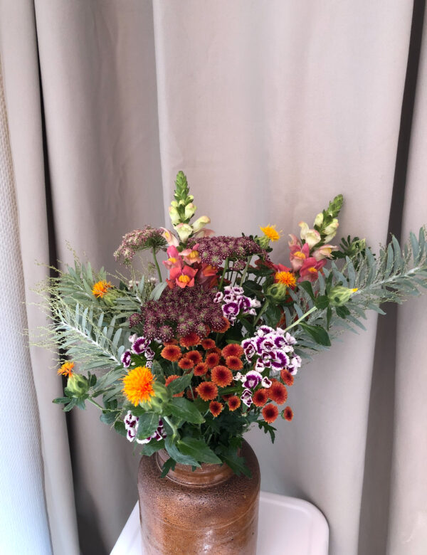 bouquet de fleurs de saison frais livraison centre ville toulouse fleuriste eco responsable française